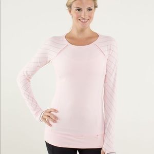 Lululemon Full Tilt long sleeve top